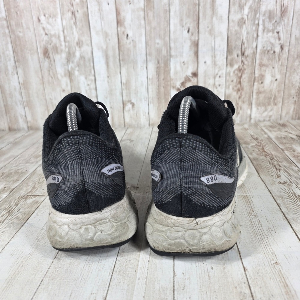 New Balance 880 Fresh Foam Women Running Shoes Black Gray Size 10 Athletic - Picture 3 of 8